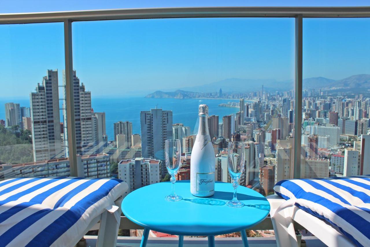 Apartamento de Lujo con terraza privada y vistas al mar en Torre Lúgano Benidorm Exterior foto