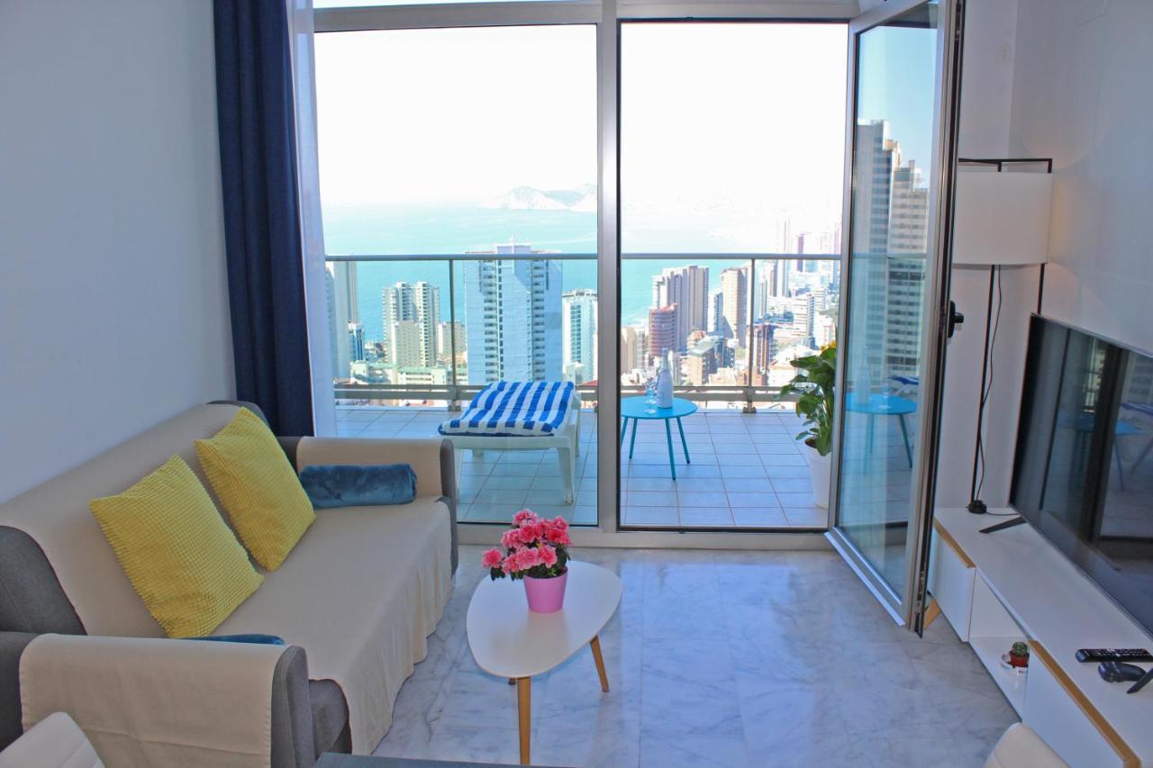 Apartamento de Lujo con terraza privada y vistas al mar en Torre Lúgano Benidorm Exterior foto